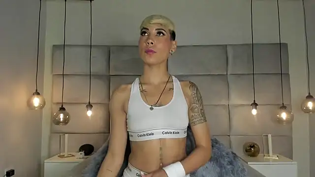 MiaMorgan  online show from January 18, 2025, 7:26 pm