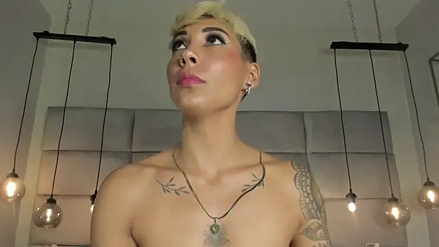 MiaMorgan  online show from January 18, 2025, 10:28 pm