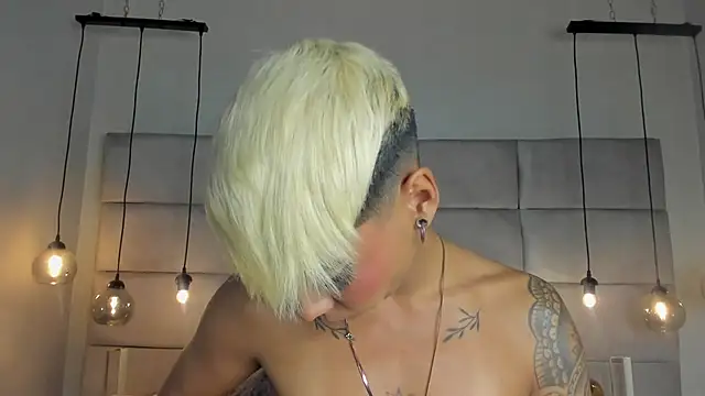 MiaMorgan  online show from January 23, 2025, 6:24 pm