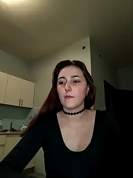 Snapshot of MiaStika chatting on December 4, 2024, 5:33 pm MiaStika online show from December 4, 2024, 5:33 pm