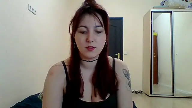 Snapshot of MiaStika chatting on March 13, 2025, 8:43 pm MiaStika online show from March 13, 2025, 8:43 pm