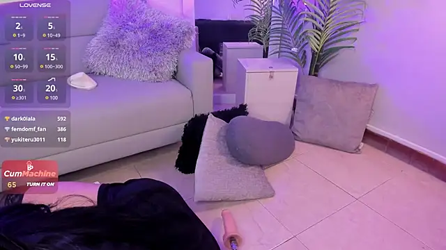 Manu Velez online show from December 31, 2024, 5:40 pm