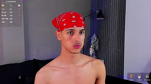 Snapshot of Busterspinter chatting on December 17, 2024, 5:58 pm Busterspinter online show from December 17, 2024, 5:58 pm