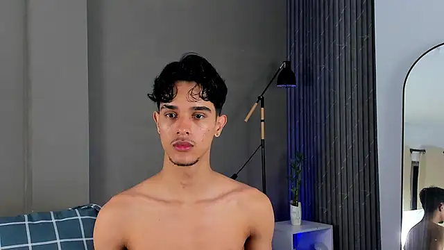 Snapshot of Busterspinter chatting on January 15, 2025, 6:12 am Busterspinter online show from January 15, 2025, 6:12 am