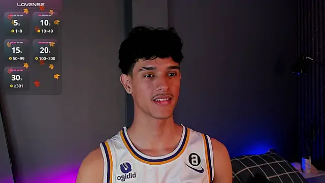 Snapshot of Busterspinter chatting on February 10, 2025, 11:36 am Busterspinter online show from February 10, 2025, 11:36 am