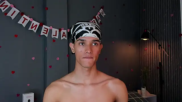 Snapshot of Busterspinter chatting on February 12, 2025, 7:13 am Busterspinter online show from February 12, 2025, 7:13 am