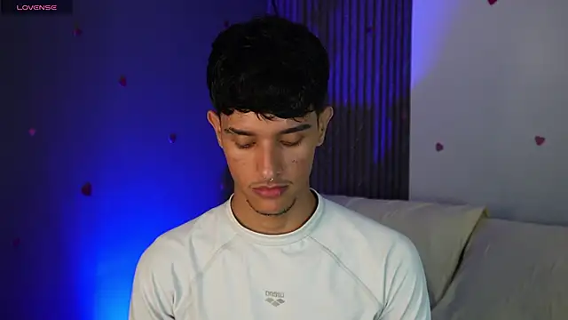 Snapshot of Busterspinter chatting on February 26, 2025, 8:04 am Busterspinter online show from February 26, 2025, 8:04 am