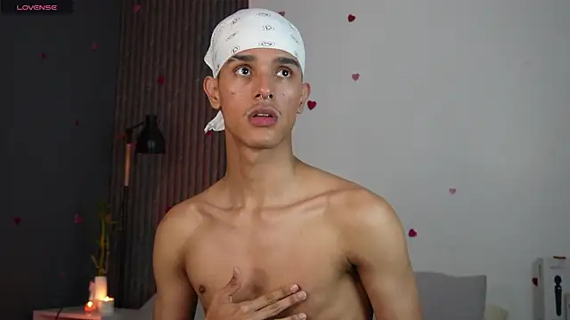 Snapshot of Busterspinter chatting on February 27, 2025, 5:56 am Busterspinter online show from February 27, 2025, 5:56 am