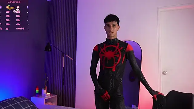 Snapshot of Busterspinter chatting on March 17, 2025, 7:24 am Busterspinter online show from March 17, 2025, 7:24 am