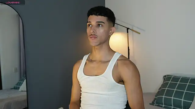 Snapshot of Busterspinter chatting on November 1, 2025, 5:59 pm Busterspinter online show from November 1, 2025, 5:59 pm