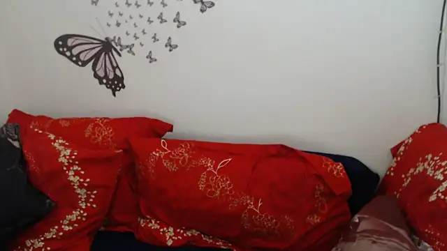 LadyHellene online show from February 27, 2025, 12:23 pm