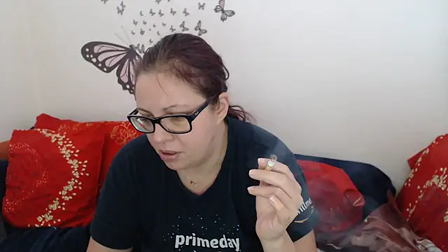 LadyHellene online show from February 28, 2025, 8:31 am