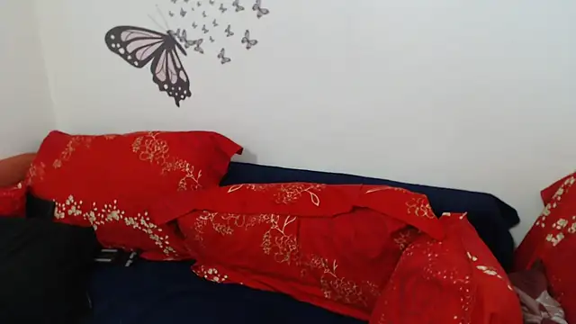 LadyHellene online show from March 11, 2025, 6:32 am