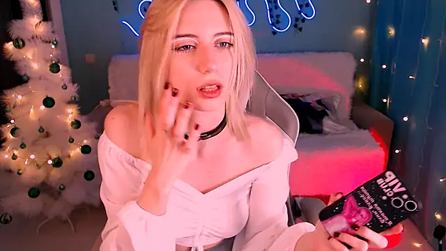 Snapshot of Sweet_Richal chatting on December 19, 2024, 4:23 am Sweet Richal online show from December 19, 2024, 4:23 am