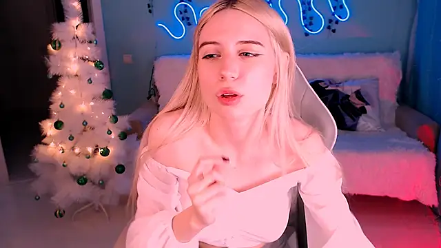 Snapshot of Sweet_Richal chatting on December 27, 2024, 1:11 am Sweet Richal online show from December 27, 2024, 1:11 am