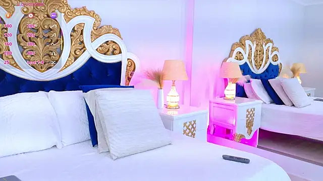 Snapshot of AshleyFerri chatting on December 18, 2025, 11:38 am AshleyFerri online show from December 18, 2025, 11:38 am