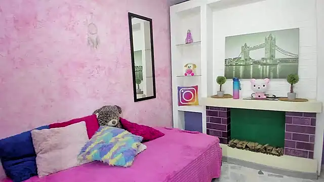  Pamela ebony online show from December 9, 2024, 8:01 pm