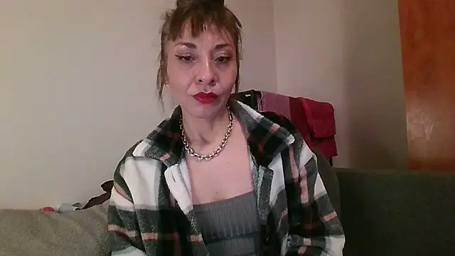 Snapshot of KarolinaReaper chatting on January 30, 2025, 6:21 pm KarolinaReaper online show from January 30, 2025, 6:21 pm