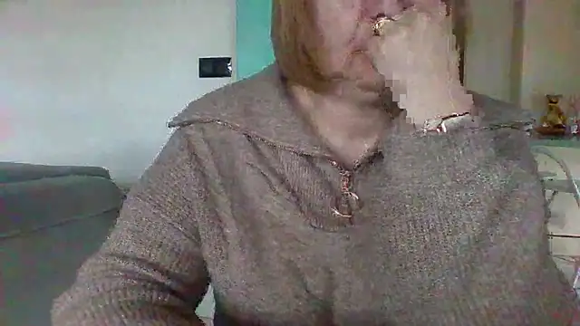 Sandcoq online show from March 11, 2025, 9:24 am