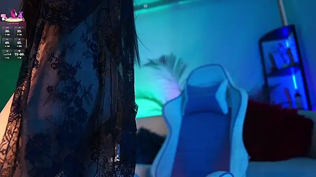 abigail adamss online show from March 18, 2025, 10:04 pm