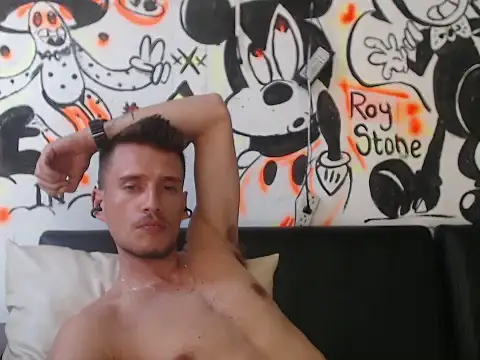 roystonee01 online show from November 12, 2025, 8:30 pm