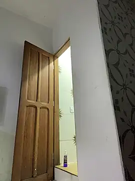 Carolinen online show from January 14, 2025, 8:37 pm