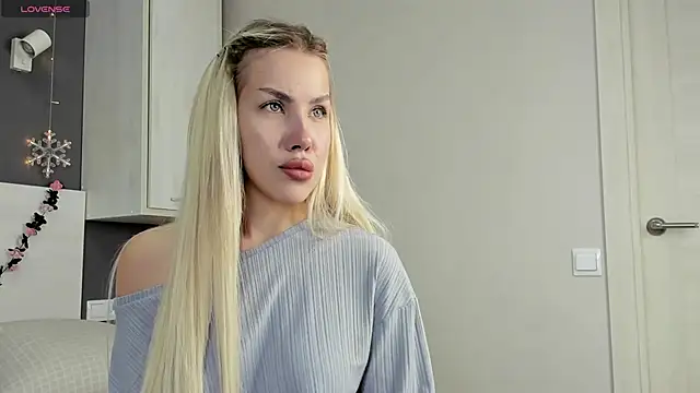 magnificent angel online show from November 28, 2025, 12:41 pm