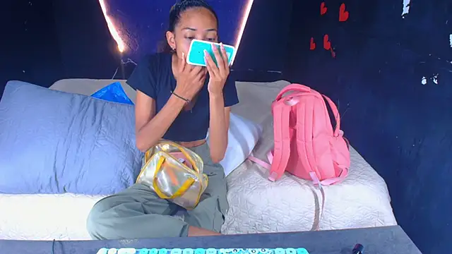 Charlotte Love10 online show from March 20, 2025, 11:49 am