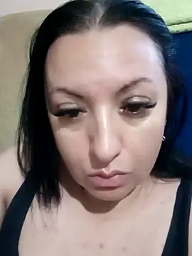 Veronica-Celie online show from November 8, 2025, 1:44 pm