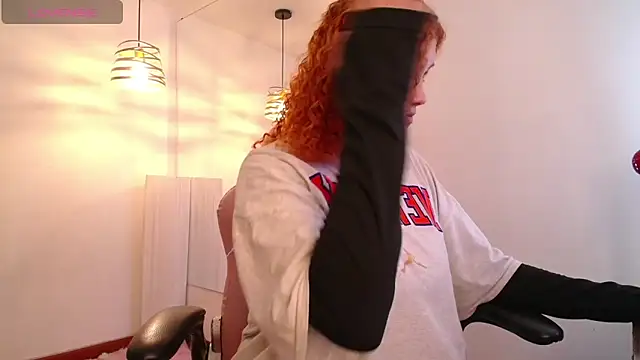 Snapshot of Missbrave1 chatting on December 31, 2024, 5:29 pm Missbrave1 online show from December 31, 2024, 5:29 pm