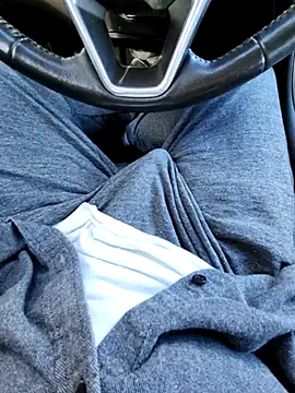 Snapshot of xxxlhung4uxxx chatting on November 16, 2025, 5:51 pm xxxlhung4uxxx online show from November 16, 2025, 5:51 pm