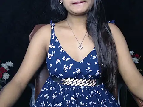 Snapshot of Wish_Queen chatting on October 15, 2025, 3:34 pm Wish Queen online show from October 15, 2025, 3:34 pm