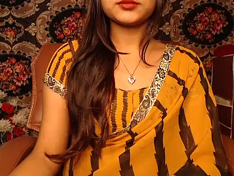 Snapshot of Wish_Queen chatting on December 13, 2025, 7:53 pm Wish Queen online show from December 13, 2025, 7:53 pm