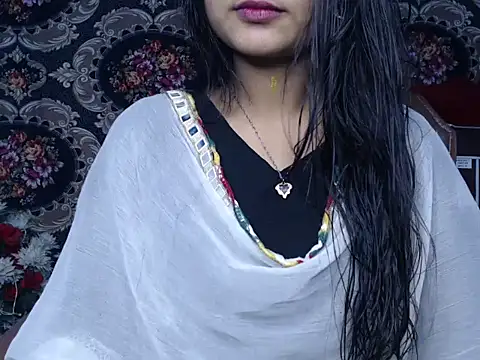 Snapshot of Wish_Queen chatting on December 15, 2025, 12:20 pm Wish Queen online show from December 15, 2025, 12:20 pm