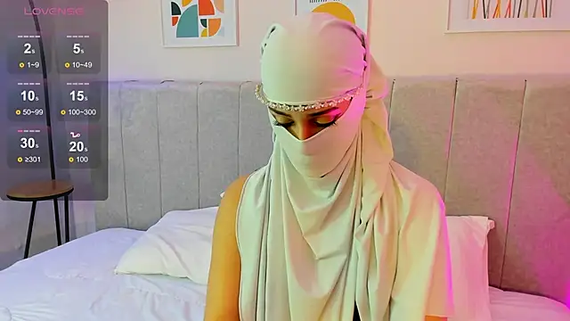 Snapshot of rawiya chatting on March 11, 2025, 11:44 am rawiya online show from March 11, 2025, 11:44 am