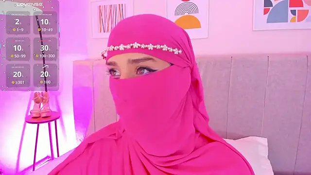 Snapshot of rawiya chatting on November 27, 2025, 12:29 pm rawiya online show from November 27, 2025, 12:29 pm