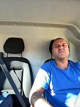 Lecatore80 online show from October 27, 2025, 8:07 am