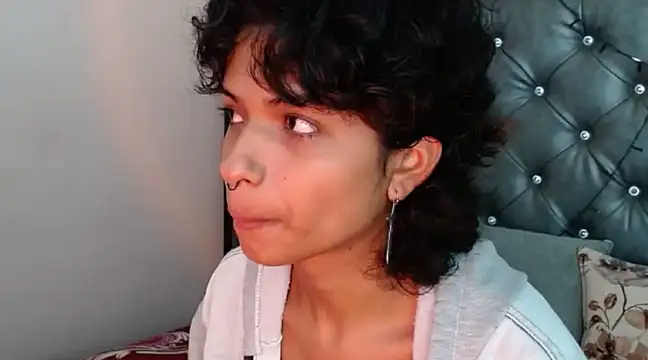 Snapshot of ToshiaKimich chatting on March 20, 2025, 12:22 pm ToshiaKimich online show from March 20, 2025, 12:22 pm