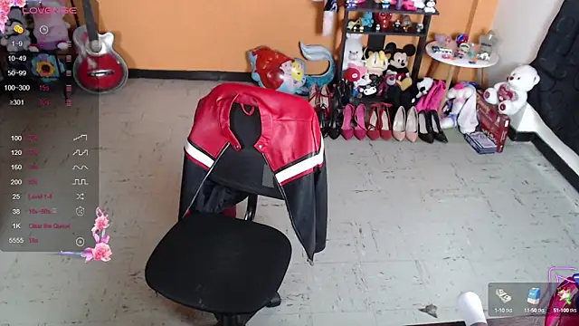 MissMiia2 online show from January 20, 2025, 4:34 pm