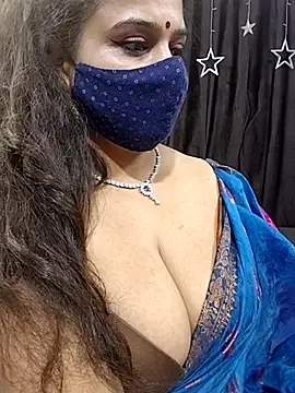 Snapshot of AzadPanchi2024 chatting on February 20, 2025, 5:23 am AzadPanchi2024 online show from February 20, 2025, 5:23 am