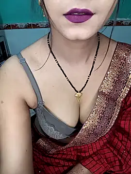 Snapshot of Diamond_queeen chatting on February 4, 2025, 10:34 pm Diamond queeen online show from February 4, 2025, 10:34 pm