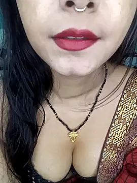 Snapshot of Diamond_queeen chatting on March 2, 2025, 7:45 pm Diamond queeen online show from March 2, 2025, 7:45 pm