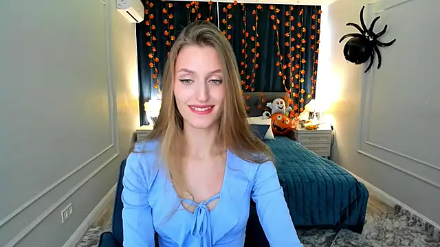 NaturalBeaty online show from October 19, 2025, 11:55 am