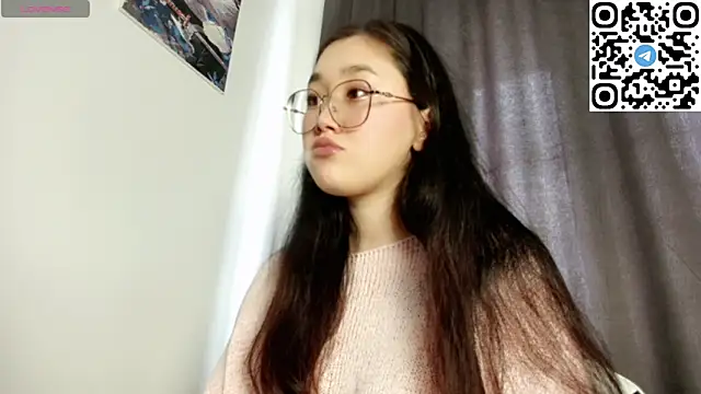 Jennatyan online show from March 21, 2025, 10:39 am