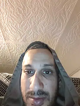 Snapshot of 10Pablo1984 chatting on November 4, 2025, 12:21 am 10Pablo1984 online show from November 4, 2025, 12:21 am