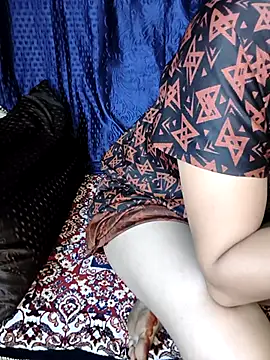 Snapshot of kaveerpooja947 chatting on October 23, 2025, 5:12 pm kaveerpooja947 online show from October 23, 2025, 5:12 pm