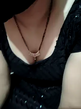 Snapshot of kaveerpooja947 chatting on December 14, 2025, 3:50 pm kaveerpooja947 online show from December 14, 2025, 3:50 pm