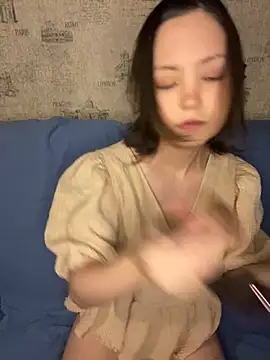 Snapshot of lalallalalaa- chatting on September 24, 2025, 3:04 pm lalallalalaa- online show from September 24, 2025, 3:04 pm