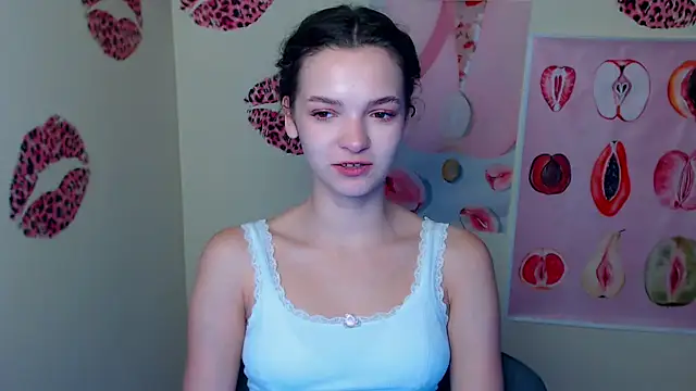  SusieSu  online show from October 2, 2025, 6:20 am