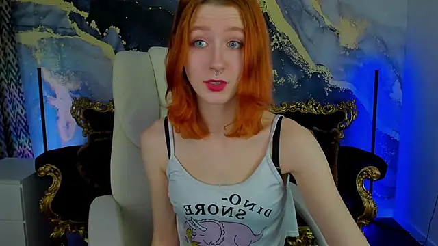 Snapshot of MagicLilu chatting on December 15, 2024, 8:36 pm MagicLilu online show from December 15, 2024, 8:36 pm